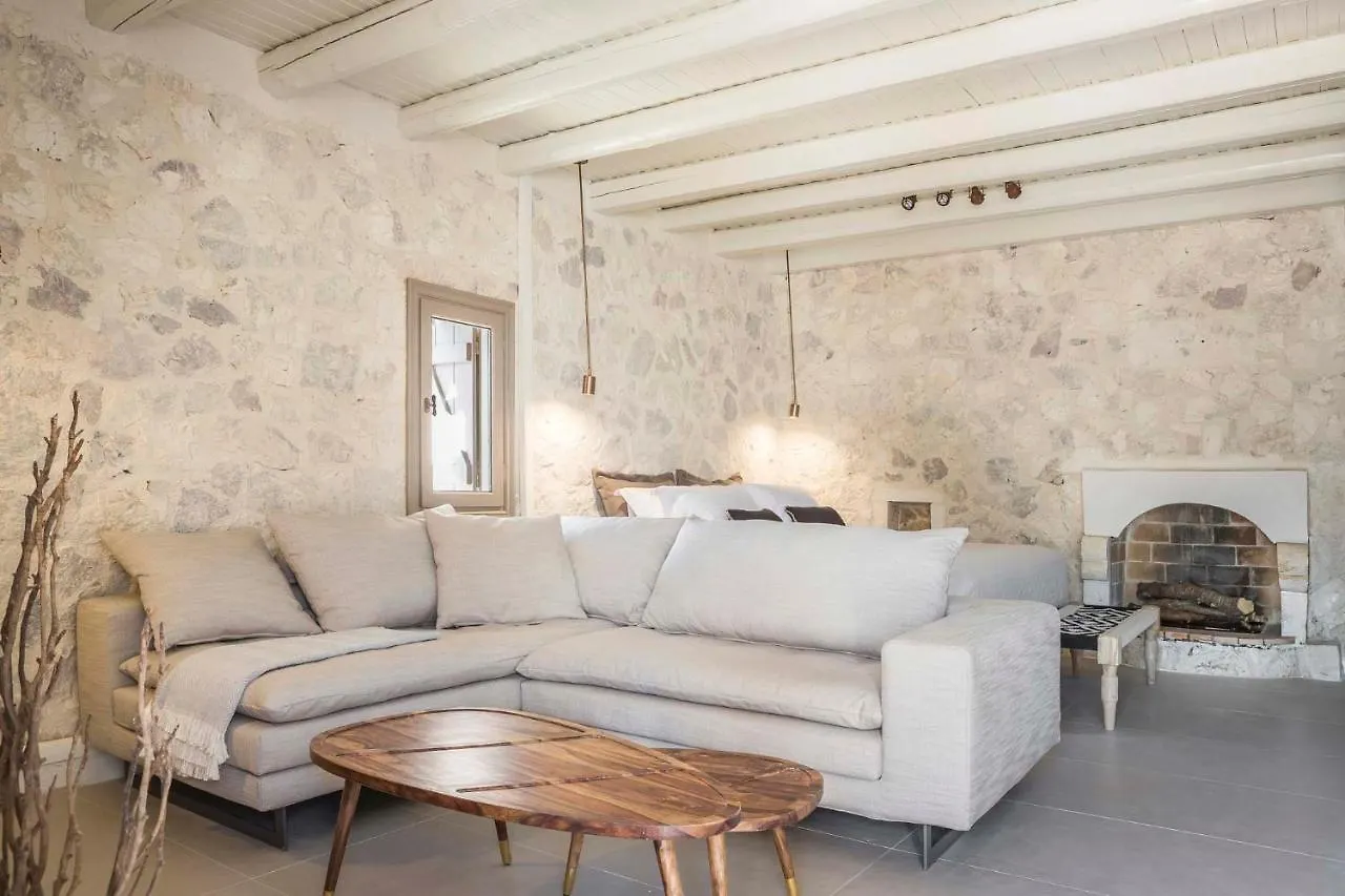 Pesádha Ploes Luxury Cottages בית נופש