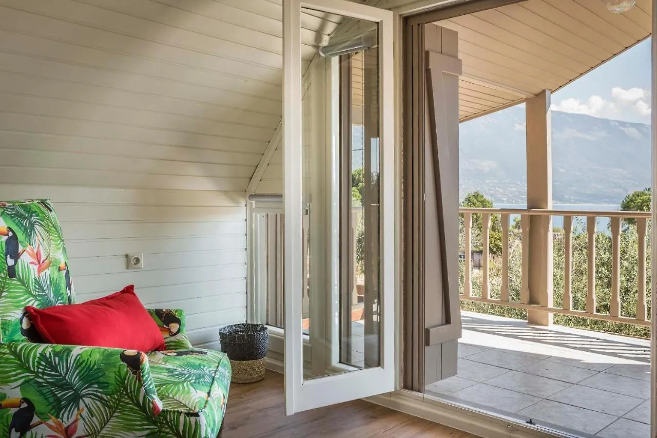 Ploes Luxury Cottages Pesadha Holiday home