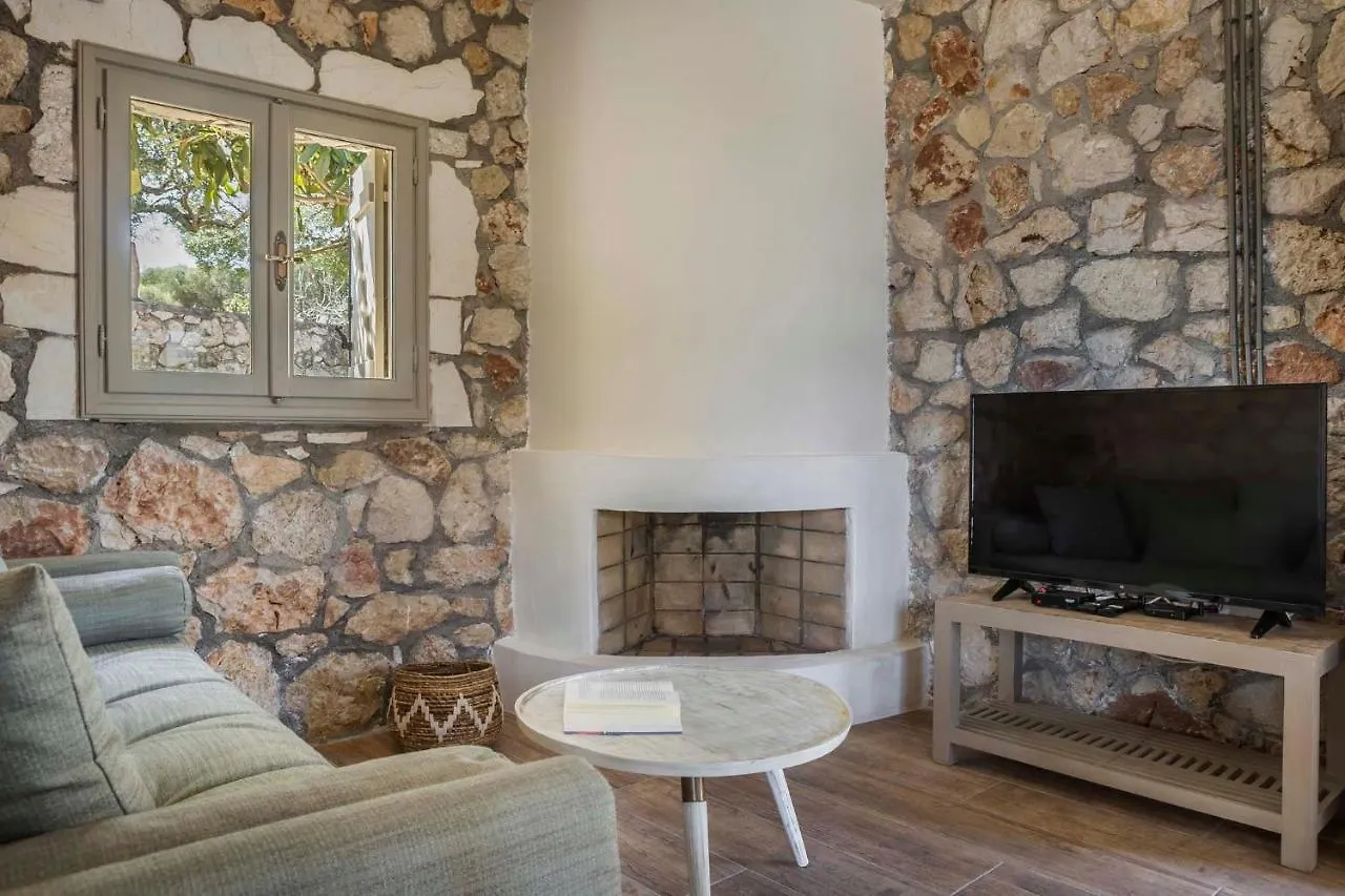 Ploes Luxury Cottages Pesadha Holiday home
