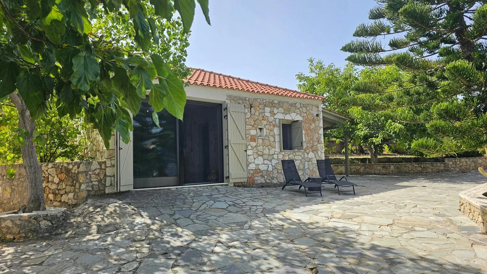 Pesádha Ploes Luxury Cottages 0*,  יוון