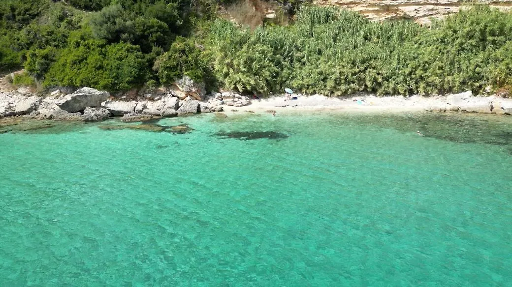 Holiday home Ploes Luxury Cottages Pesadha